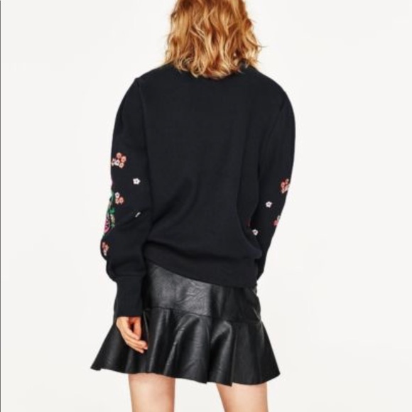Zara Faux Leather Asymmetrical Ruffle Mini Skirt - Picture 4 of 8